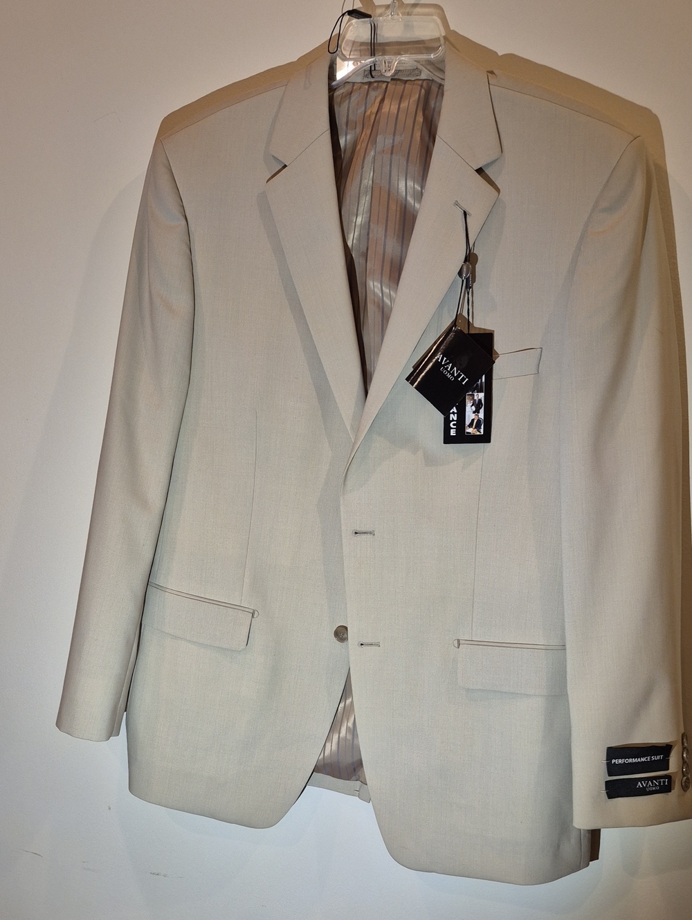 Avanti Men's Light Cream Single-Breasted Blazer